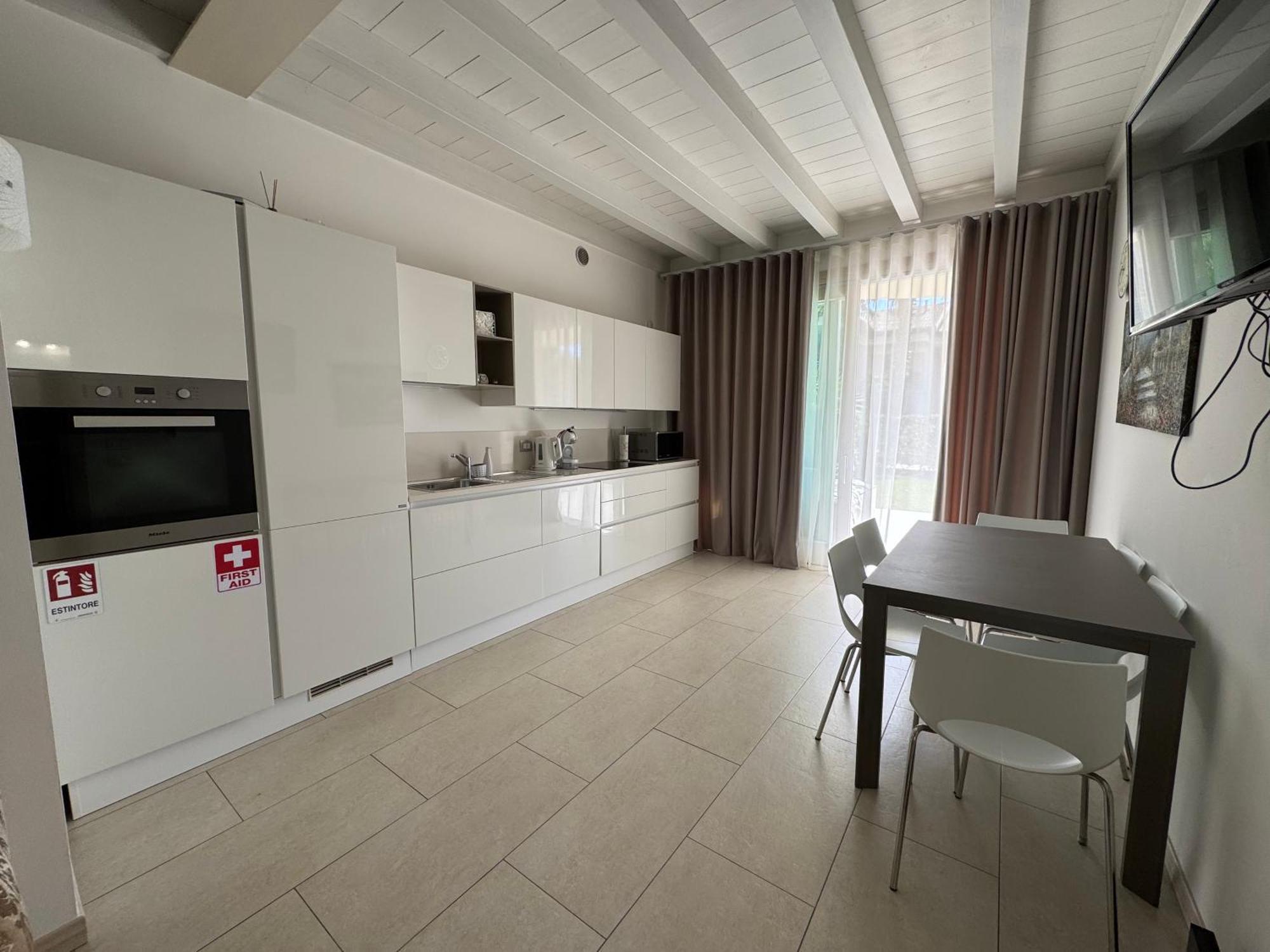 De Luxe Apartments Eden Sirmione Exterior foto